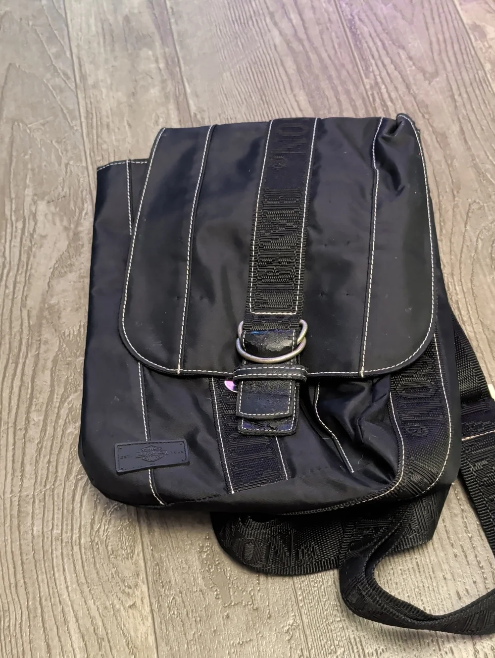 Harley-Davidson Black Men's Messenger Crossbody Bag with White Stitching
